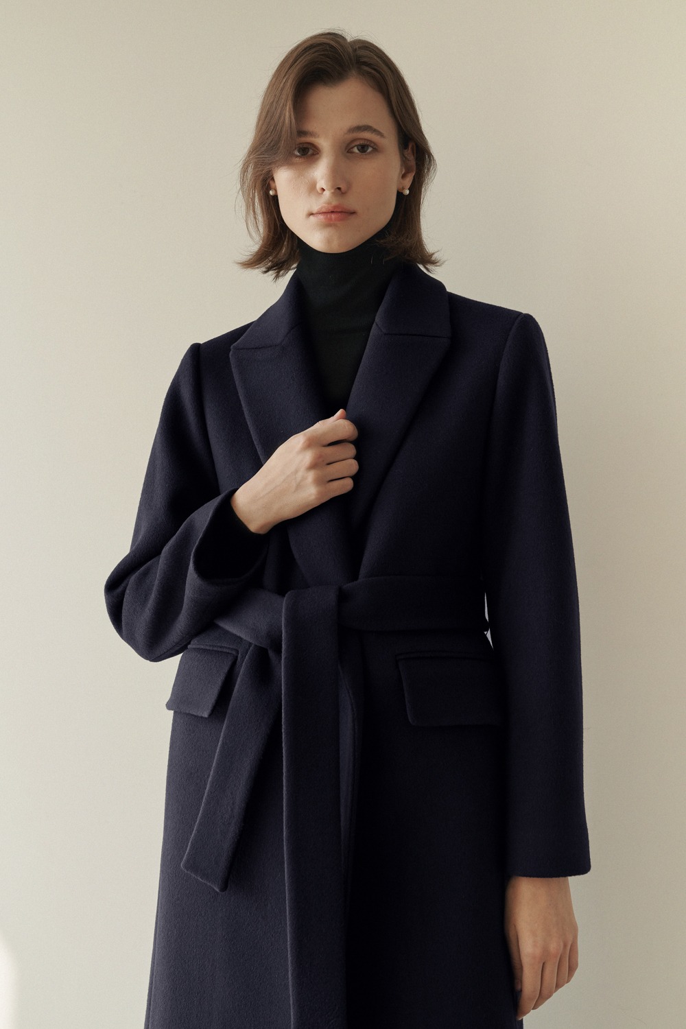 CLASSIC BELTED WOOL COAT - NAVY