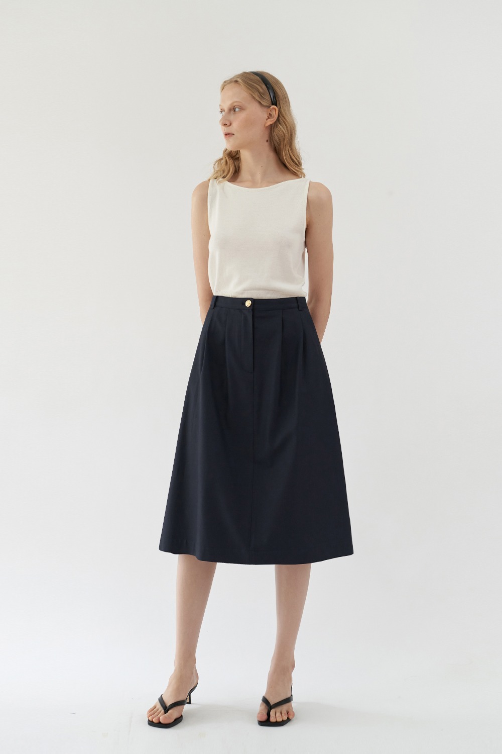 [-55%] Marie A-line skirt ( Navy )