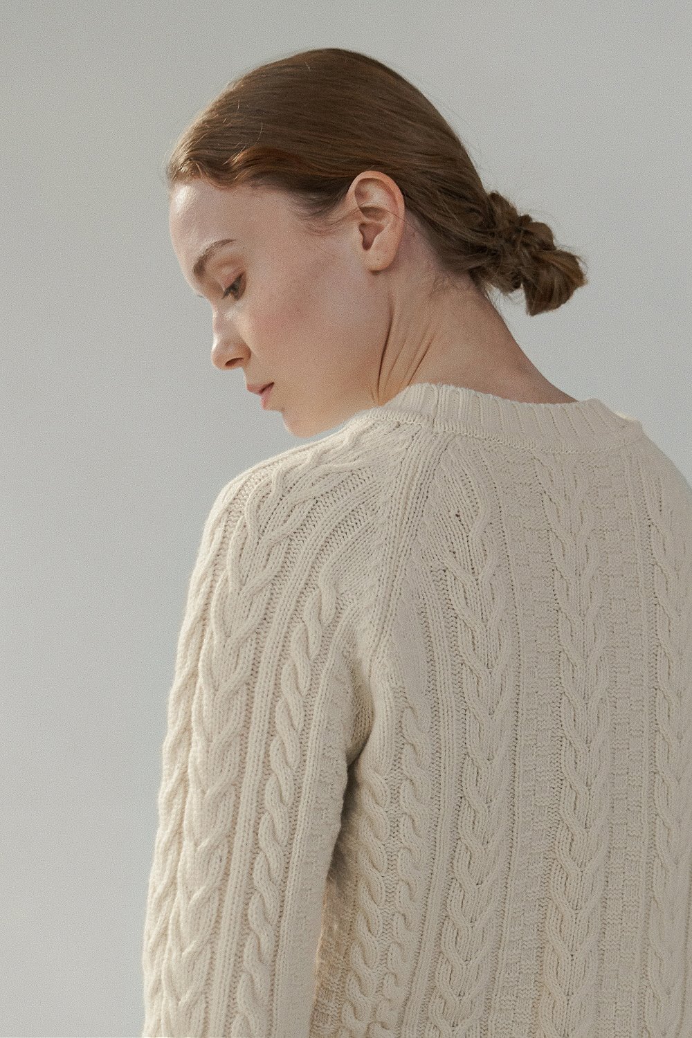 Cable Round-neck Knit (Ivory)