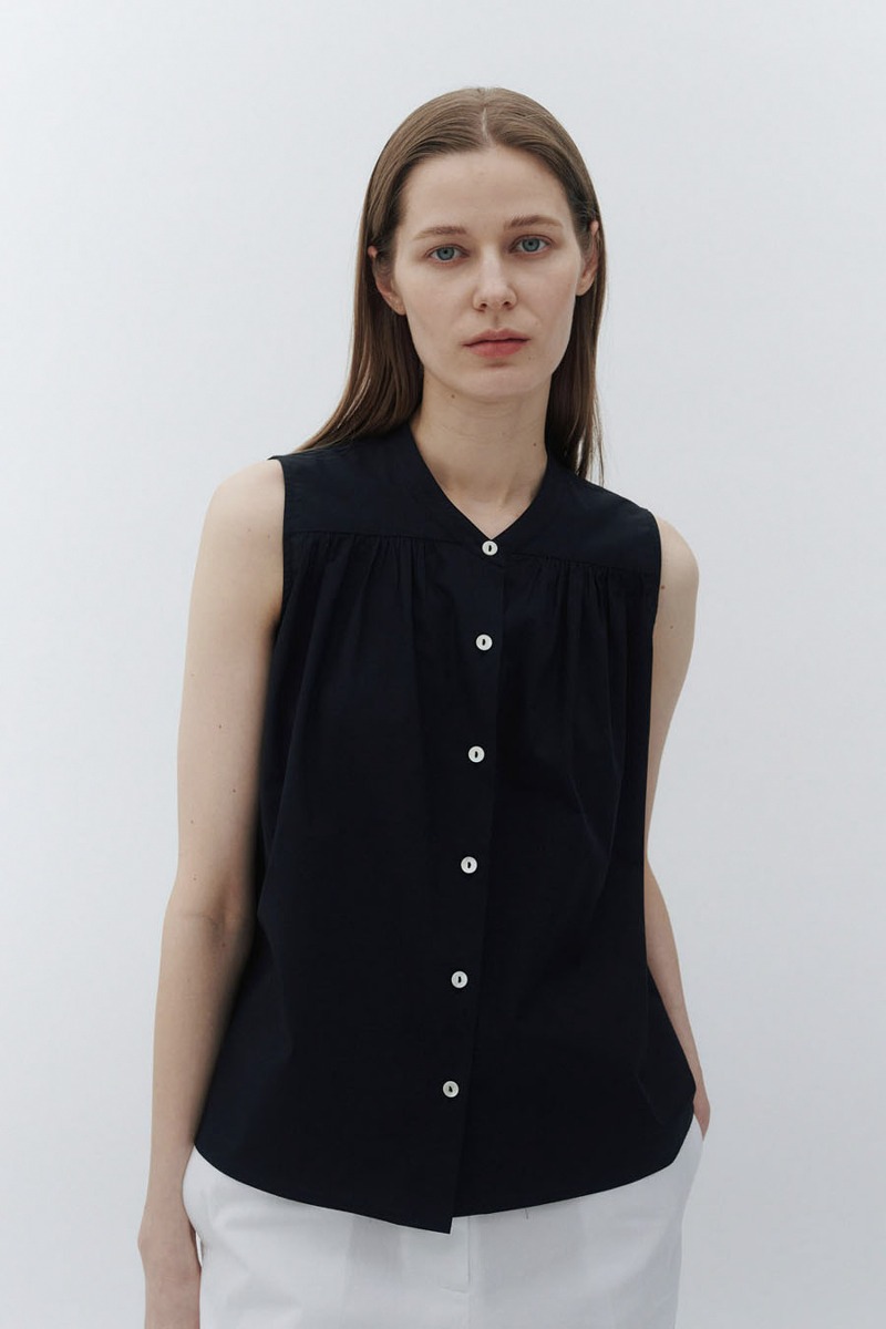 Shirring sleeveless shirt ( Black )